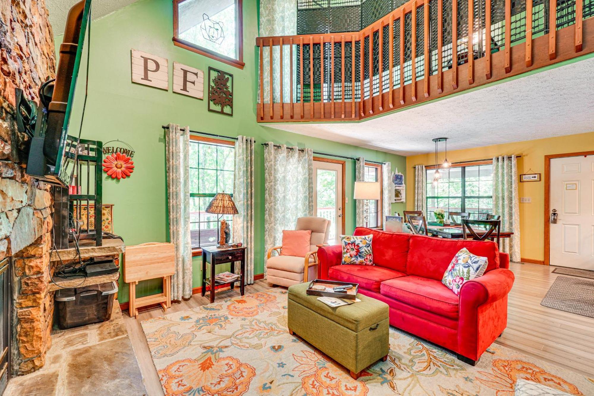 Smoky Mountain Cabin With Deck And Hot Tub! Pigeon Forge Dış mekan fotoğraf