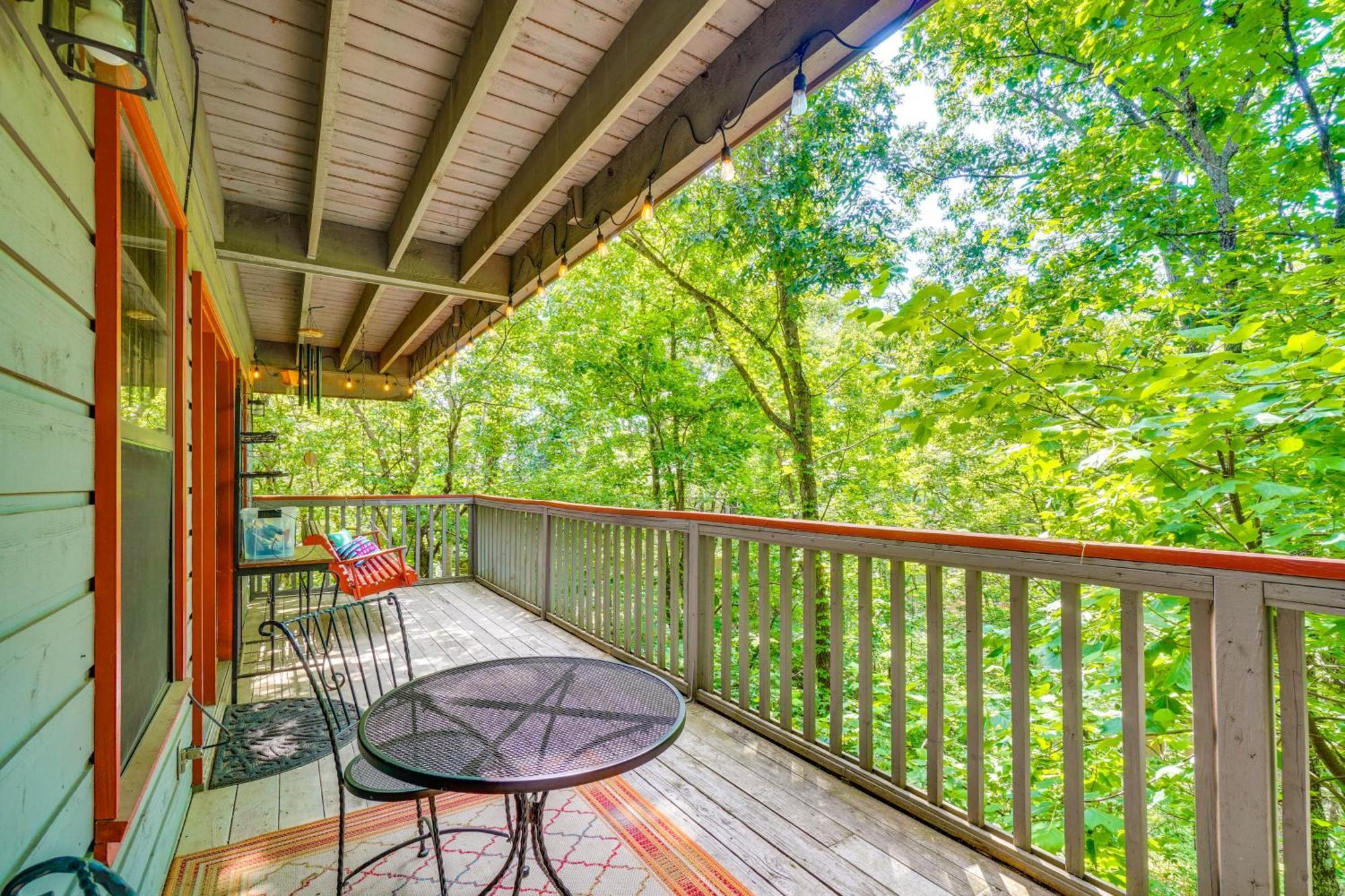Smoky Mountain Cabin With Deck And Hot Tub! Pigeon Forge Dış mekan fotoğraf